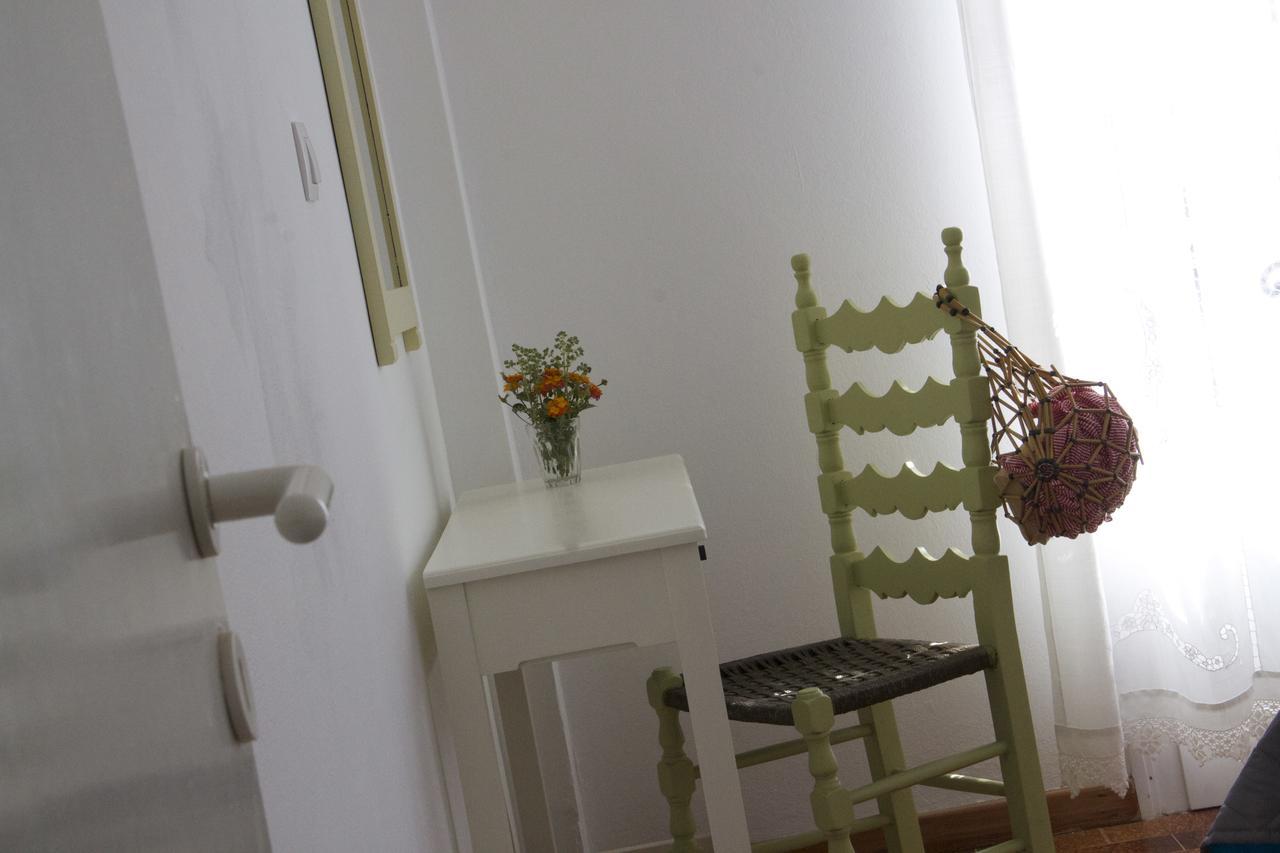 Arokaria Seaside Hotel อัมเบลาส ภายนอก รูปภาพ